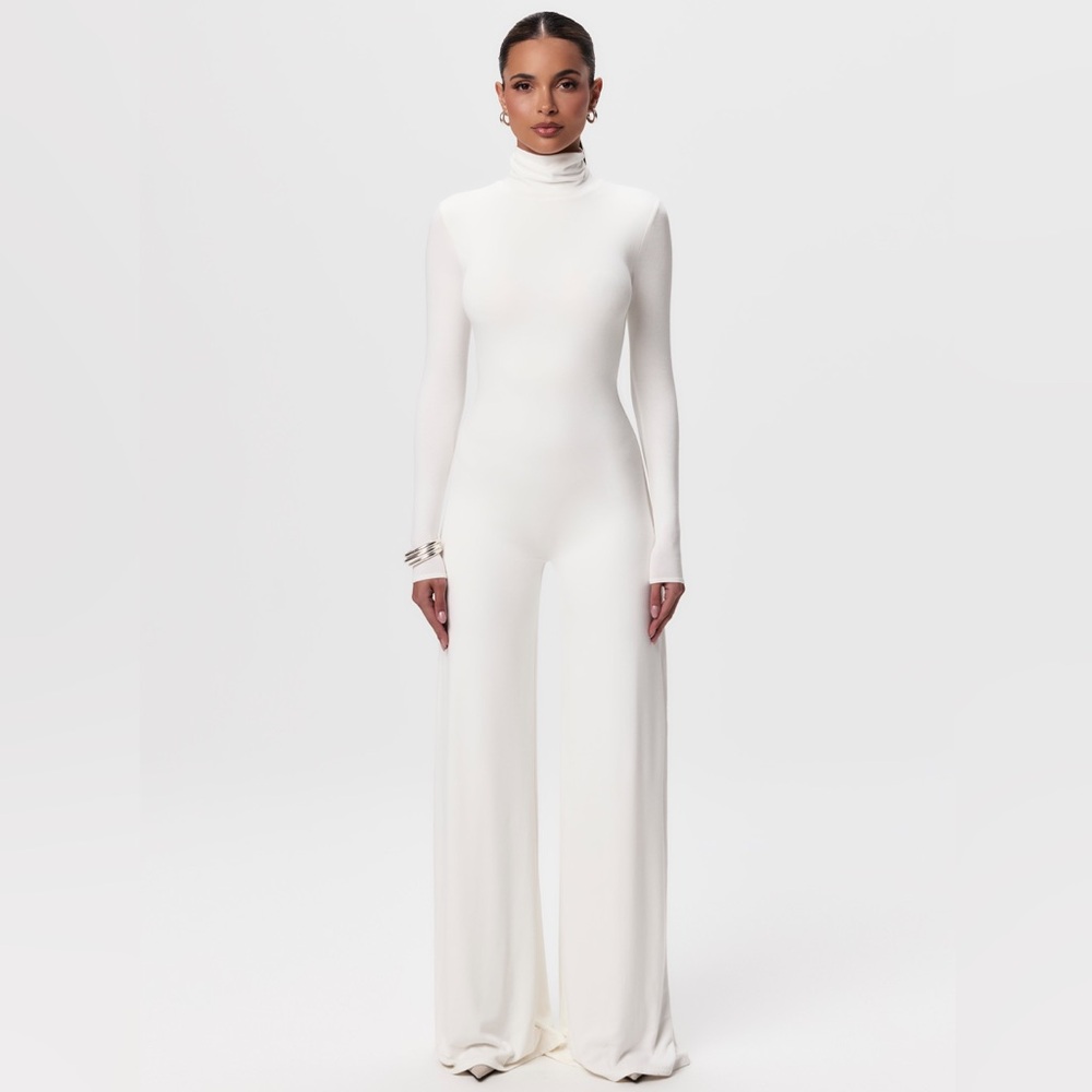 Naked Wardrobe The NW Sculpt Wide-Leg Jumpsuit
